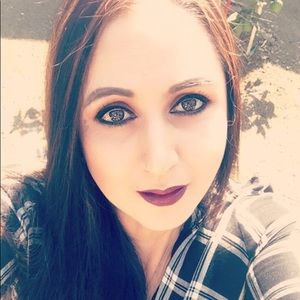 Meet your Posher, Mariel